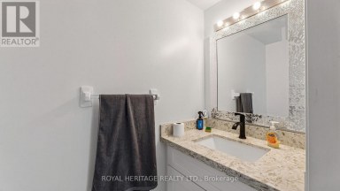 TH 19 - 2472 EGLINTON AVENUE E Toronto (Eglinton East) Ontario photo 17