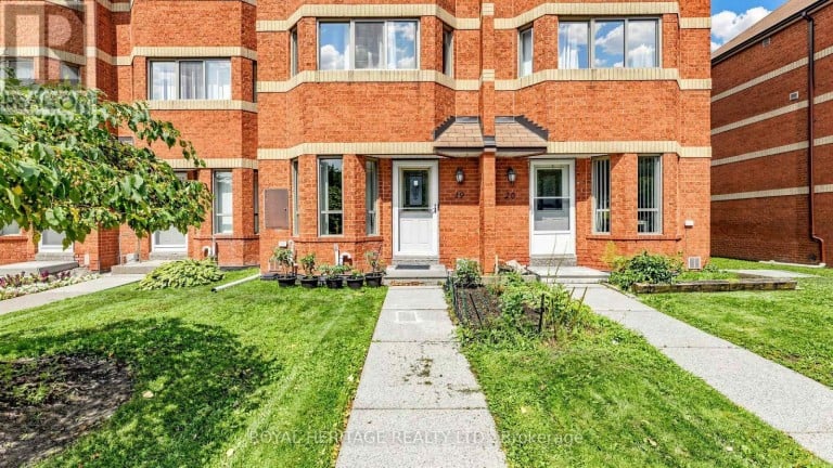 TH 19 - 2472 EGLINTON AVENUE E, Toronto (Eglinton East), Ontario, M1K5J9