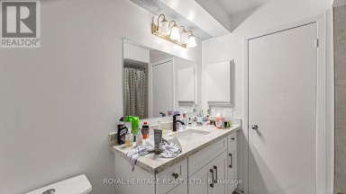 TH 19 - 2472 EGLINTON AVENUE E Toronto (Eglinton East) Ontario photo 27