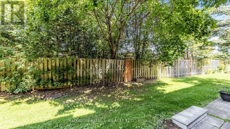 TH 19 - 2472 EGLINTON AVENUE E, Toronto (Eglinton East), Ontario, M1K5J9