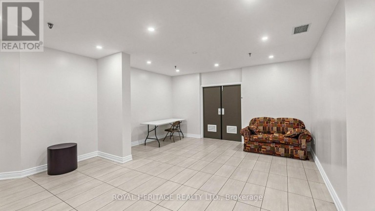 TH 19 - 2472 EGLINTON AVENUE E, Toronto (Eglinton East), Ontario, M1K5J9