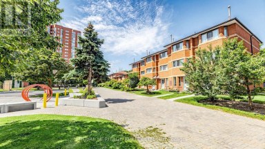 TH 19 - 2472 EGLINTON AVENUE E Toronto (Eglinton East) Ontario photo 46