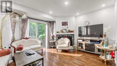 TH 19 - 2472 EGLINTON AVENUE E Toronto (Eglinton East) Ontario photo 5