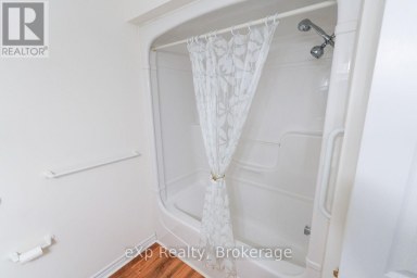 3 - 123 CHURCH STREET N Wellington North (Mount Forest) Ontario photo 19