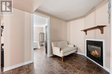 7 HENDERSON DRIVE Guelph (Grange Road) Ontario photo 24