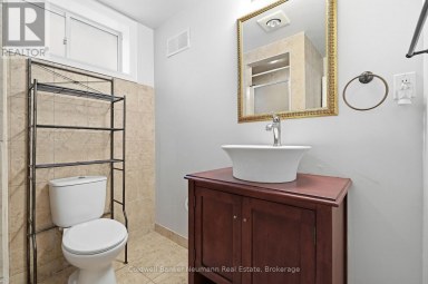 7 HENDERSON DRIVE Guelph (Grange Road) Ontario photo 27