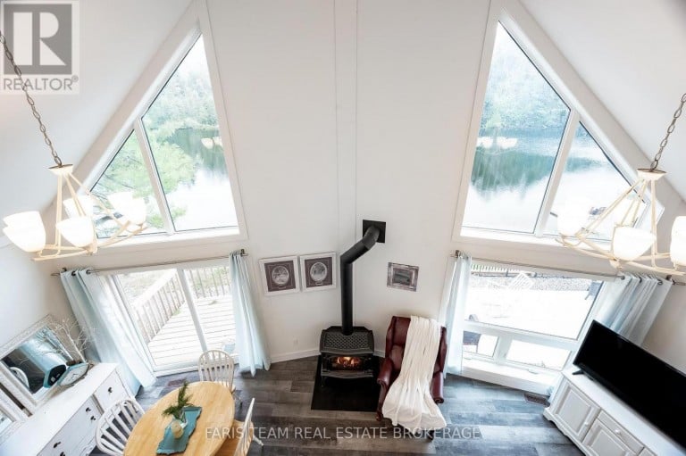 1036 BEVERLEY LANE, Minden Hills (Minden), Ontario, K0M2L1