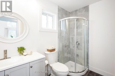 1036 BEVERLEY LANE Minden Hills (Minden) Ontario photo 22