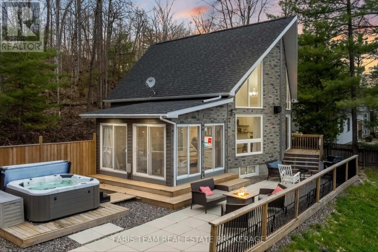 1036 BEVERLEY LANE, Minden Hills (Minden), Ontario, K0M2L1