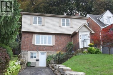 8 KINGSWAY Drive, Hamilton, Ontario
