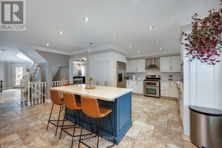 455 ORMOND DRIVE, Oshawa (Samac), Ontario, L1K2L8