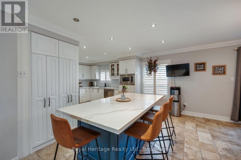 455 ORMOND DRIVE, Oshawa (Samac), Ontario, L1K2L8