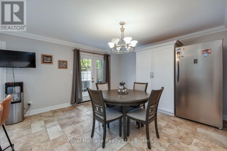 455 ORMOND DRIVE, Oshawa (Samac), Ontario, L1K2L8
