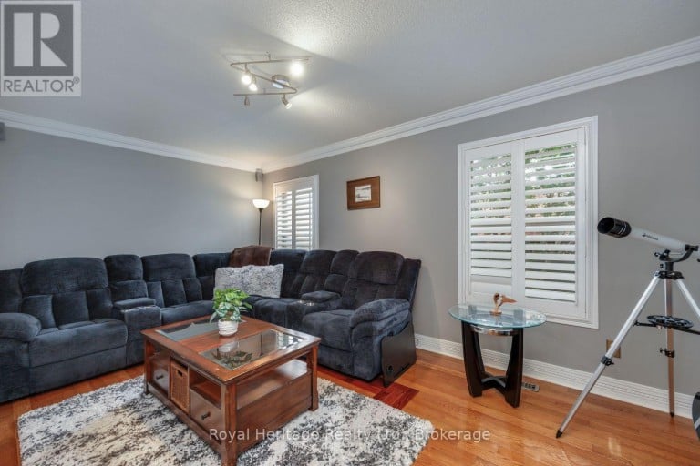 455 ORMOND DRIVE, Oshawa (Samac), Ontario, L1K2L8