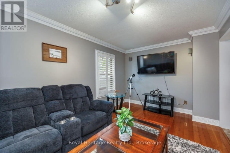 455 ORMOND DRIVE, Oshawa (Samac), Ontario, L1K2L8