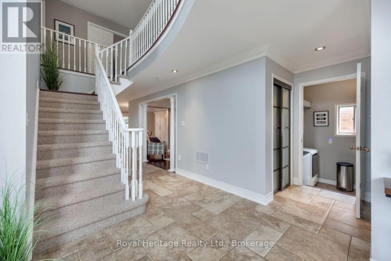455 ORMOND DRIVE, Oshawa (Samac), Ontario, L1K2L8