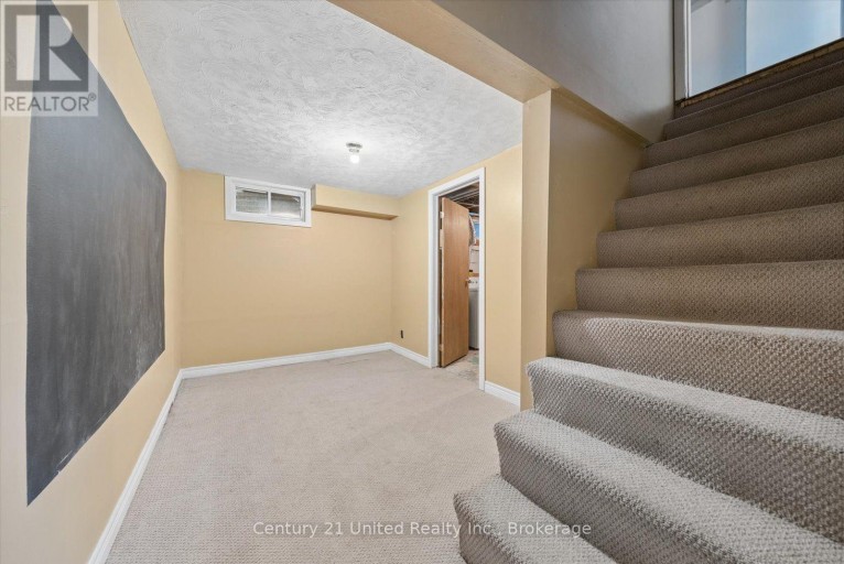 46B SPRINGBROOK DRIVE, Peterborough (Monaghan Ward 2), Ontario, K9J1L1