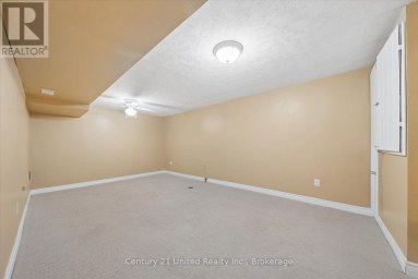 46B SPRINGBROOK DRIVE Peterborough (Monaghan Ward 2) Ontario photo 27