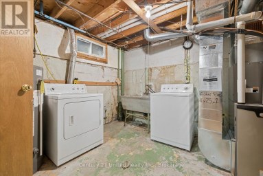 46B SPRINGBROOK DRIVE Peterborough (Monaghan Ward 2) Ontario photo 29