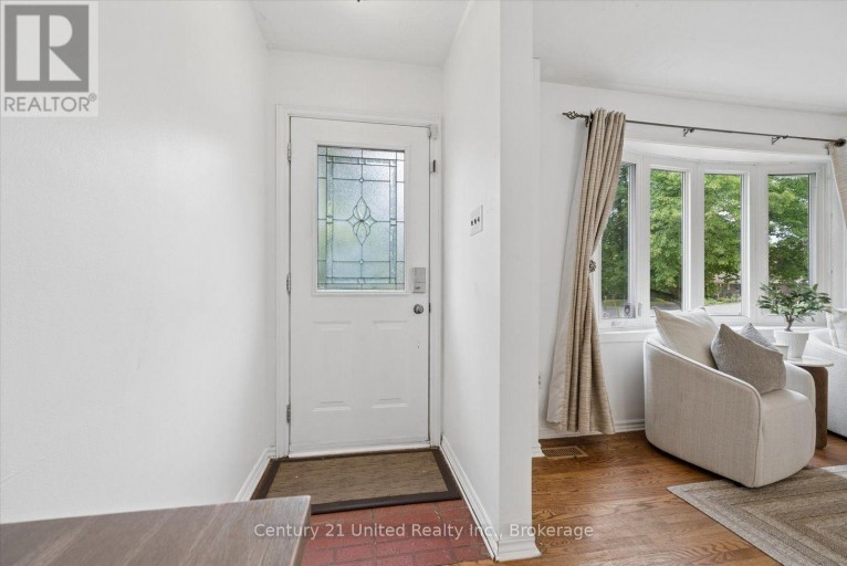 46B SPRINGBROOK DRIVE, Peterborough (Monaghan Ward 2), Ontario, K9J1L1