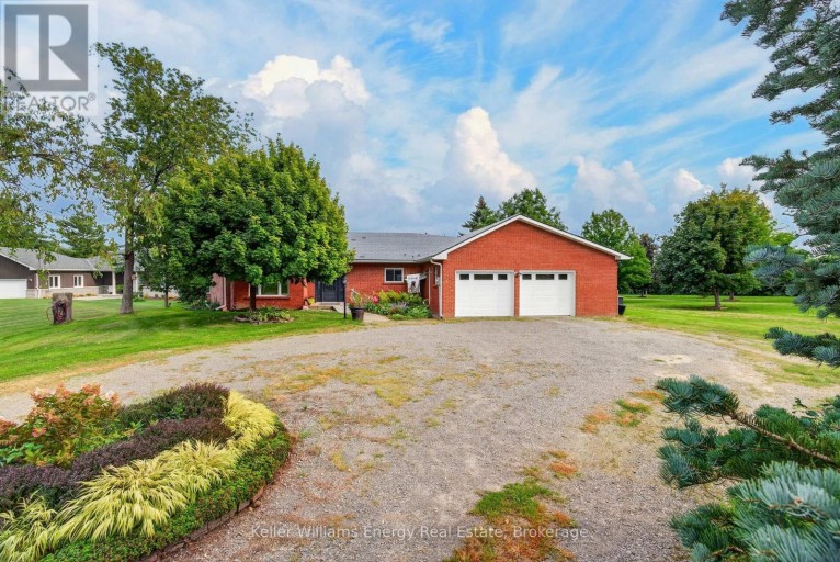89 SMITH'S BAY AVENUE, Prince Edward County (North Marysburg Ward), Ontario, K0K2T0