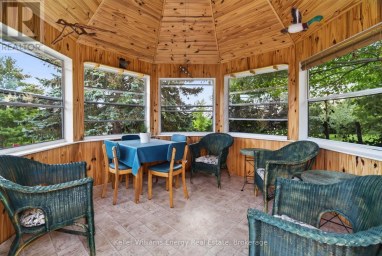 89 SMITH'S BAY AVENUE Prince Edward County (North Marysburg Ward) Ontario photo 39