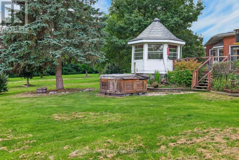 89 SMITH'S BAY AVENUE, Prince Edward County (North Marysburg Ward), Ontario, K0K2T0