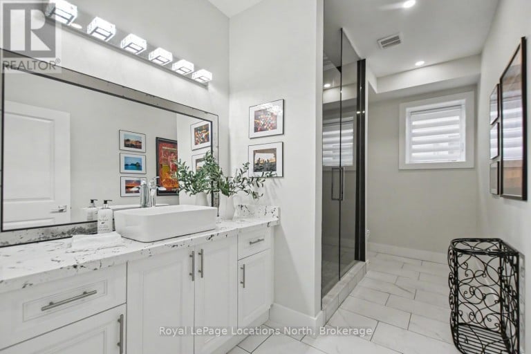 64 49TH STREET N, Wasaga Beach, Ontario, L9Z1Y1