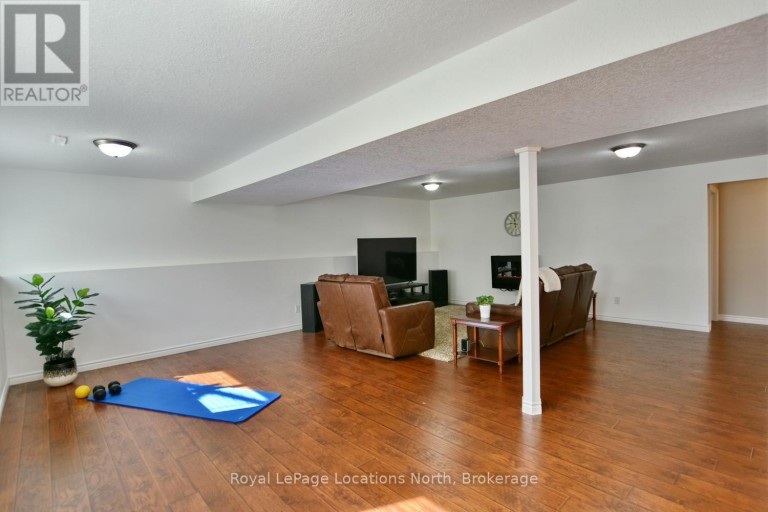 155 LILY DRIVE, Wasaga Beach, Ontario, L9Z2Z5