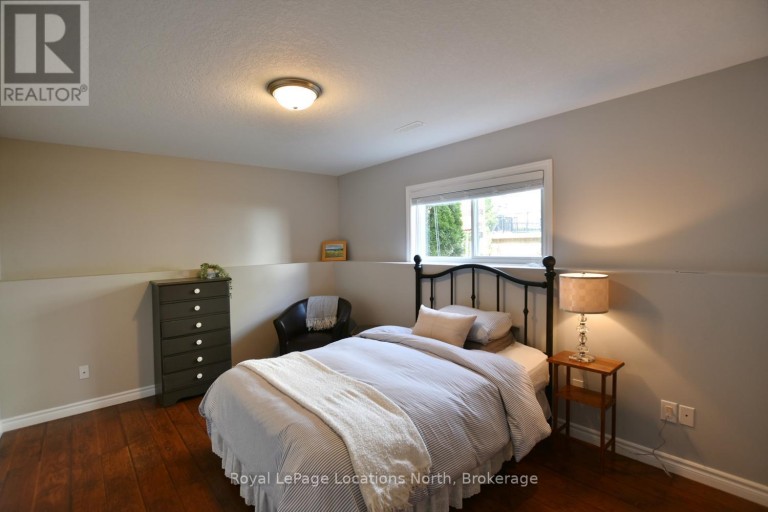 155 LILY DRIVE, Wasaga Beach, Ontario, L9Z2Z5