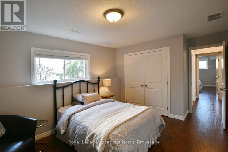 155 LILY DRIVE, Wasaga Beach, Ontario, L9Z2Z5