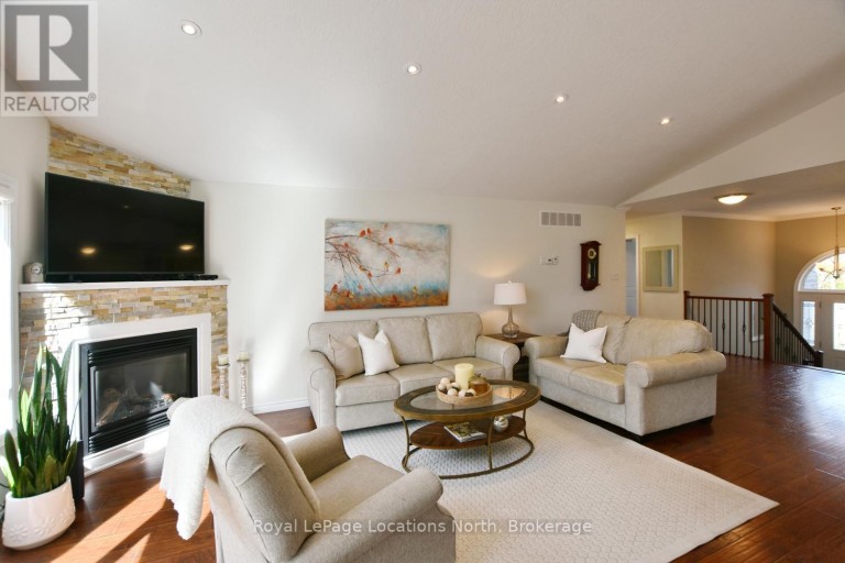 155 LILY DRIVE, Wasaga Beach, Ontario, L9Z2Z5