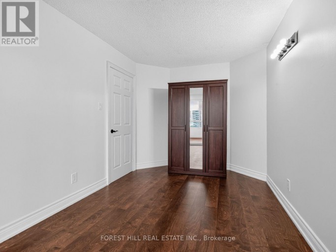 907 - 1101 STEELES AVENUE W, Toronto (Westminster-Branson), Ontario, M2R3W5