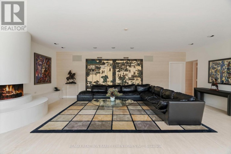 50 PARK LANE CIRCLE, Toronto (Bridle Path-Sunnybrook-York Mills), Ontario, M3C2N2