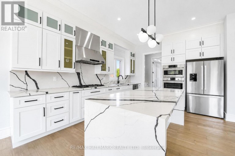 27 SUNDRIDGE DRIVE, Toronto (Clairlea-Birchmount), Ontario, M1L2J4