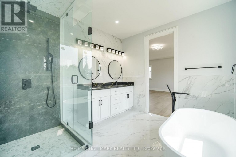 27 SUNDRIDGE DRIVE, Toronto (Clairlea-Birchmount), Ontario, M1L2J4