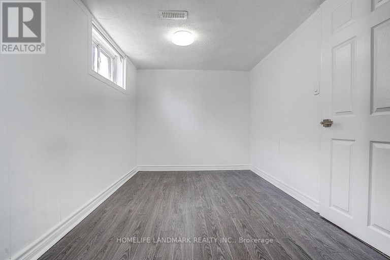 572 PHARMACY AVENUE, Toronto (Clairlea-Birchmount), Ontario, M1L3G9