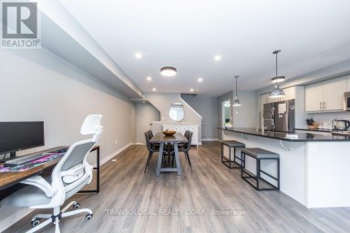 38 MINLOW WAY Aurora Ontario photo 6