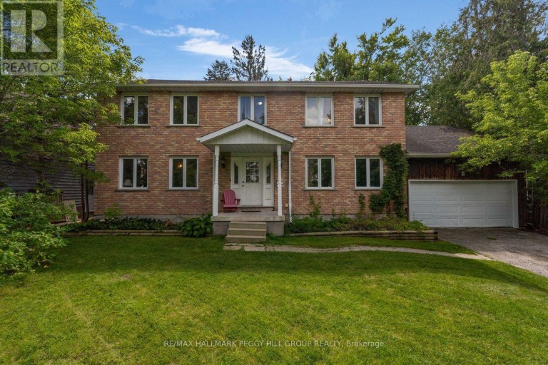 9 LITTLE LAKE DRIVE, Barrie (Little Lake), Ontario, L4M7B9