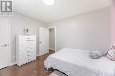 41 BRADSTOCK ROAD Toronto (Humbermede) Ontario photo 21