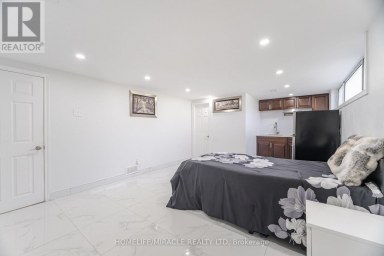 41 BRADSTOCK ROAD Toronto (Humbermede) Ontario photo 41