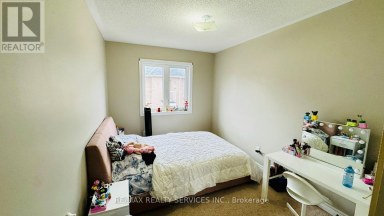8 RABBIT RUN WAY Brampton (Heart Lake East) Ontario photo 21