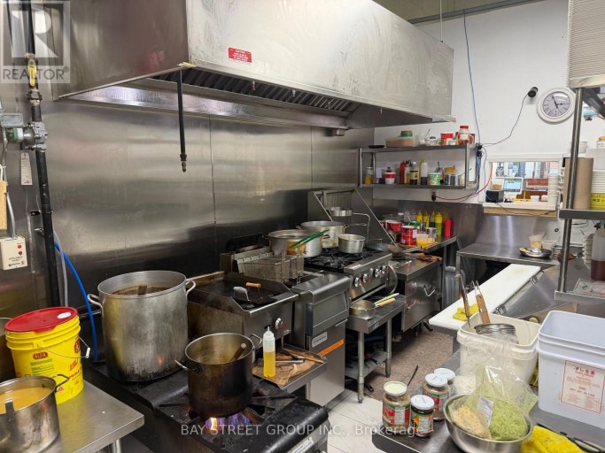 12/13 - 1000 BURNHAMTHORPE ROAD W, Mississauga (Mavis-Erindale), Ontario, L5C2S4