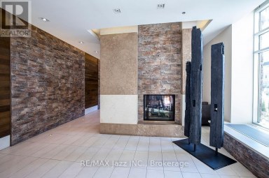 212 - 1235 BAYLY STREET Pickering (Bay Ridges) Ontario photo 3