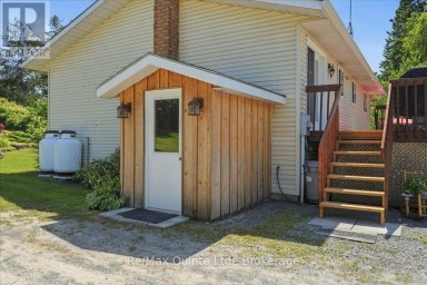 50 COUNTY ROAD 18 Prince Edward County (Athol Ward) Ontario photo 39
