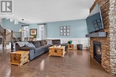1118 ESCALA CRESCENT, Kingston (City Northwest) Ontario