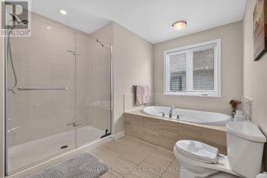1118 ESCALA CRESCENT, Kingston (City Northwest) Ontario