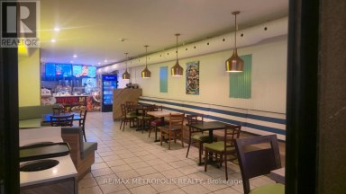 1608 QUEEN STREET E Toronto (Greenwood-Coxwell) Ontario photo 5