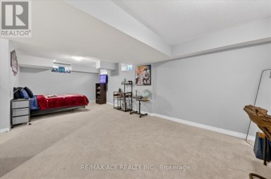 218 FLOOD AVENUE Clarington (Newcastle) Ontario photo 38