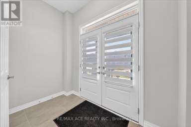 218 FLOOD AVENUE Clarington (Newcastle) Ontario photo 7